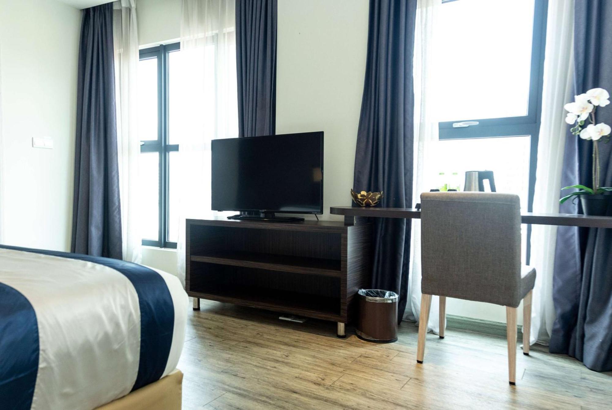 Ramada Encore By Wyndham Chinatown Kuala Lumpur Exterior photo