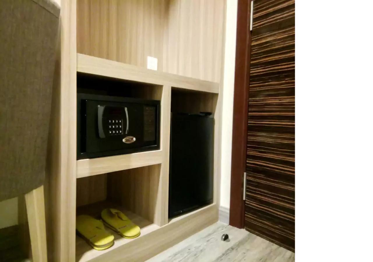 Ramada Encore By Wyndham Chinatown Kuala Lumpur Exterior photo