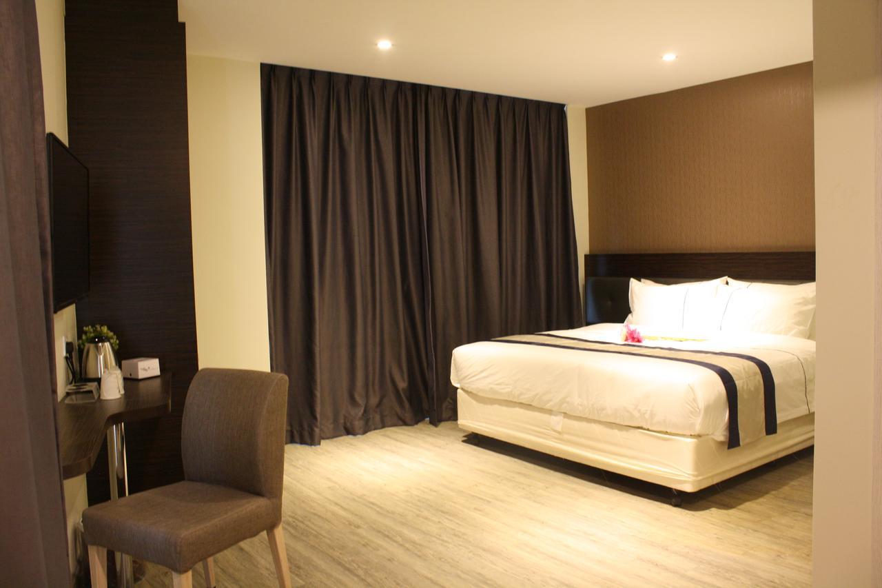 Ramada Encore By Wyndham Chinatown Kuala Lumpur Exterior photo