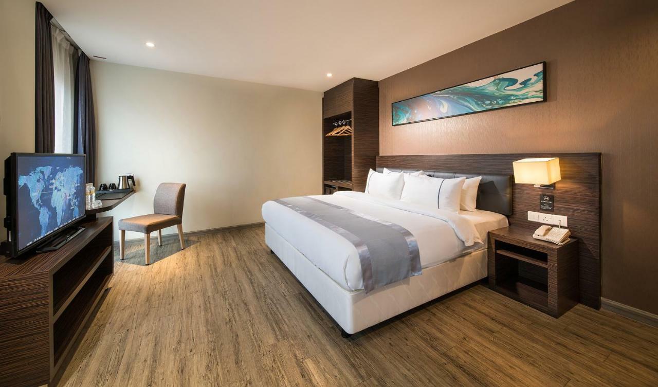 Ramada Encore By Wyndham Chinatown Kuala Lumpur Exterior photo